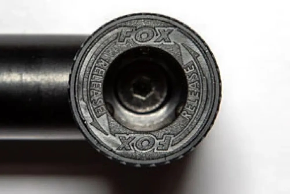 Hot Black Label QR Buzz Bar 2 Rod Rutenablagen