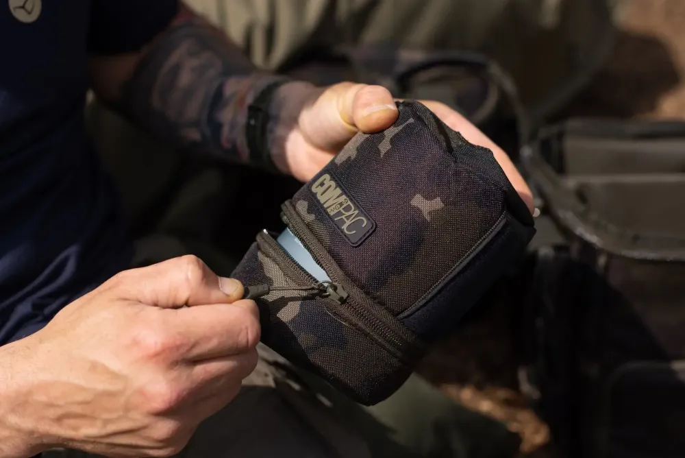 Hot Compac Gas Canister Jacket Dark Kamo Taschen & Rucksäcke