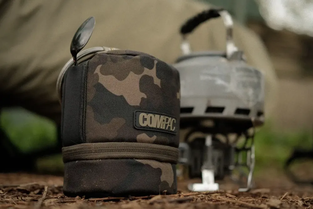 Hot Compac Gas Canister Jacket Dark Kamo Taschen & Rucksäcke
