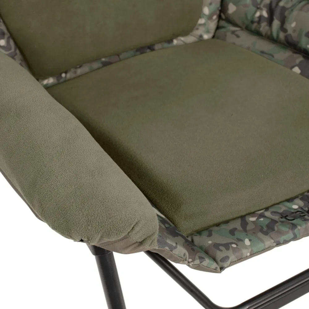 New Levellite Camo Colossus Chair Camping & Outdoor